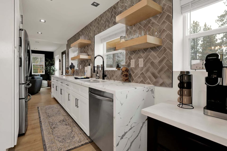 Cabin, Multiple Beds, Mountain View (2593) | Private kitchen
