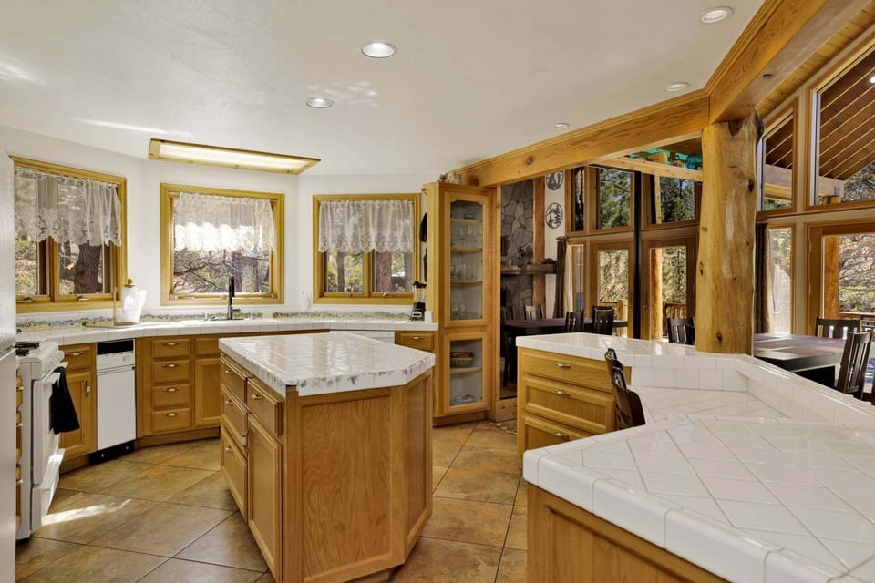 Cabin, Multiple Beds, Mountain View (2597) | Private kitchen