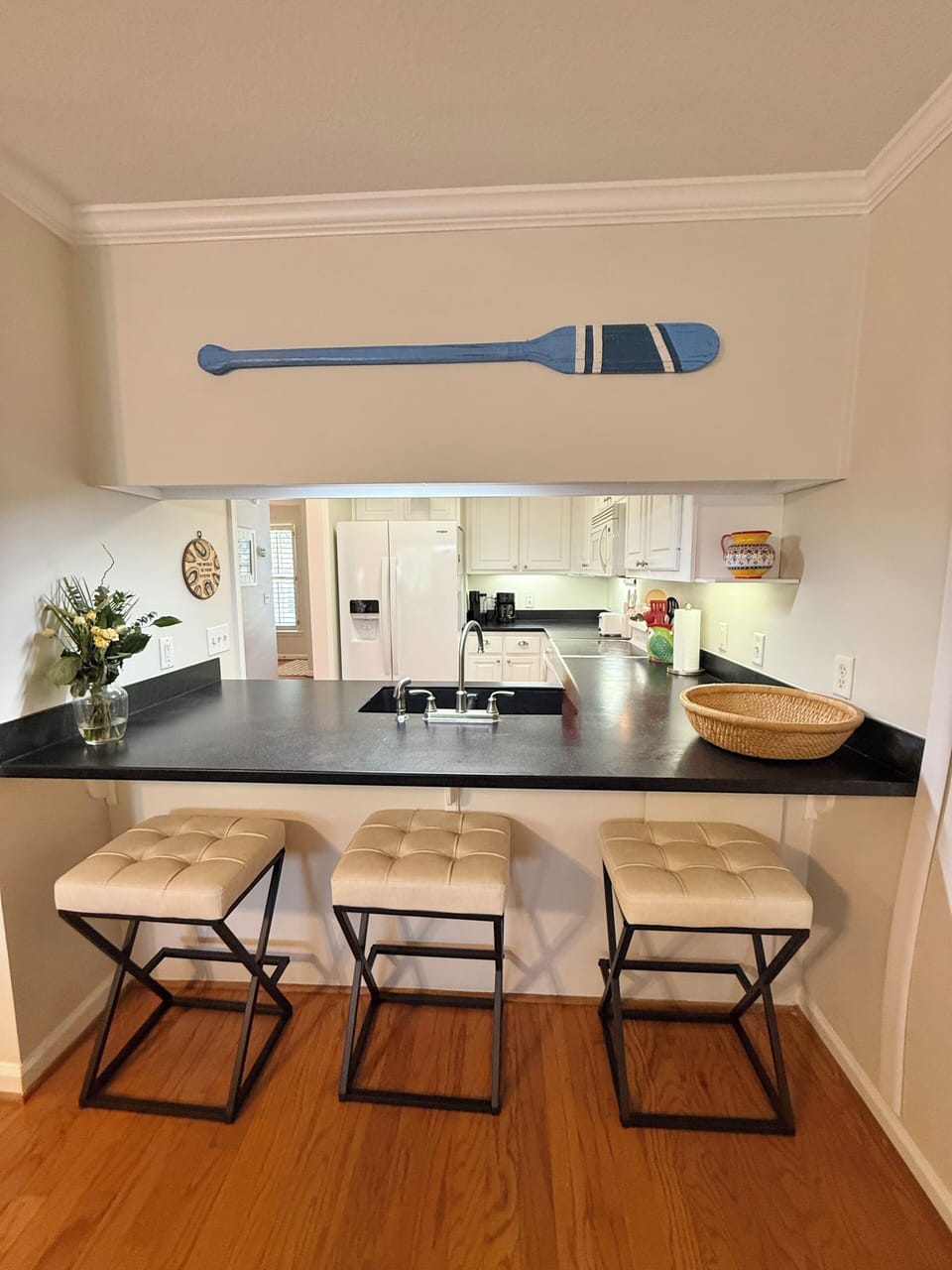 Bar space for 3