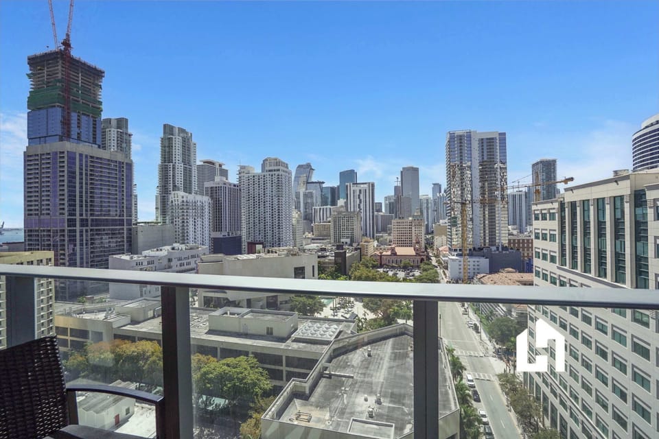 Stunning Miami skyline from your 18th-floor balcony
