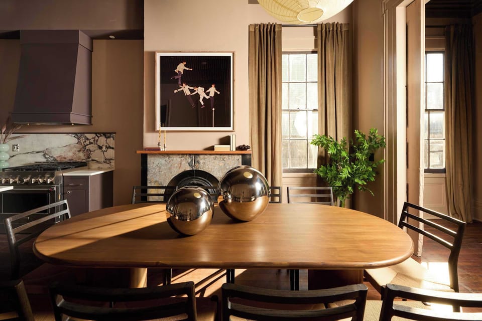 Indoor Dining | Elegant Design & Natural Light