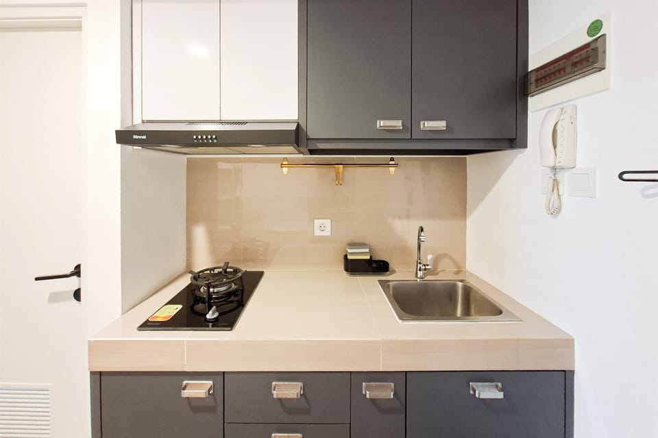 Standard Studio | Private kitchen | Electric kettle