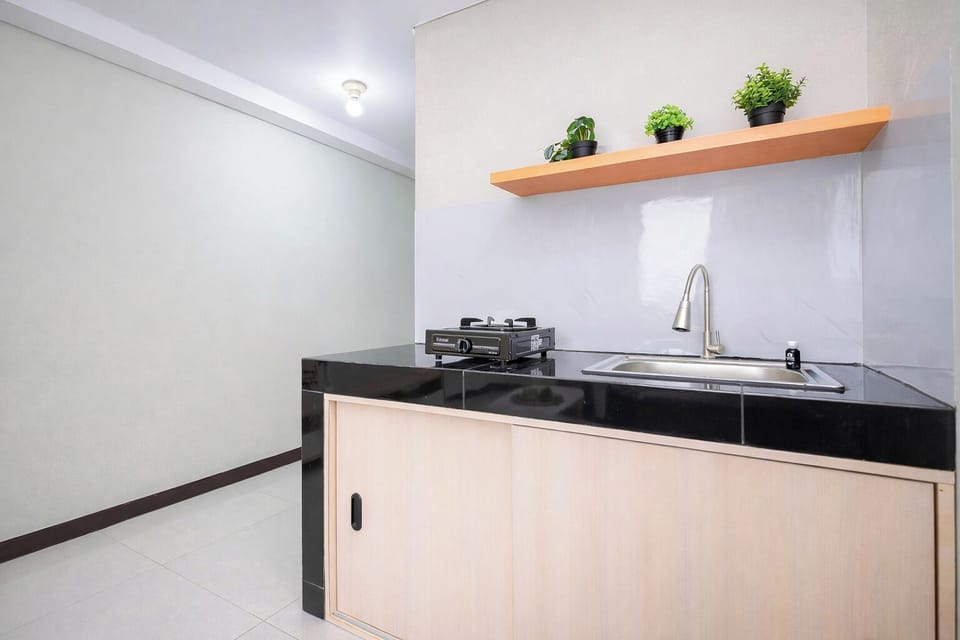 Standard Studio | Private kitchen | Electric kettle