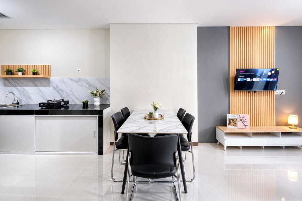 Standard Apartment | Dining room