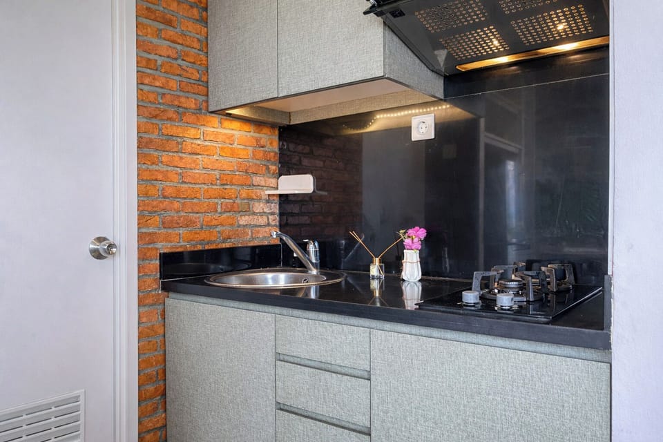 Standard Apartment | Private kitchen | Electric kettle
