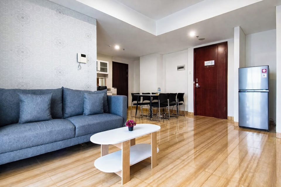 Standard Apartment | Living room