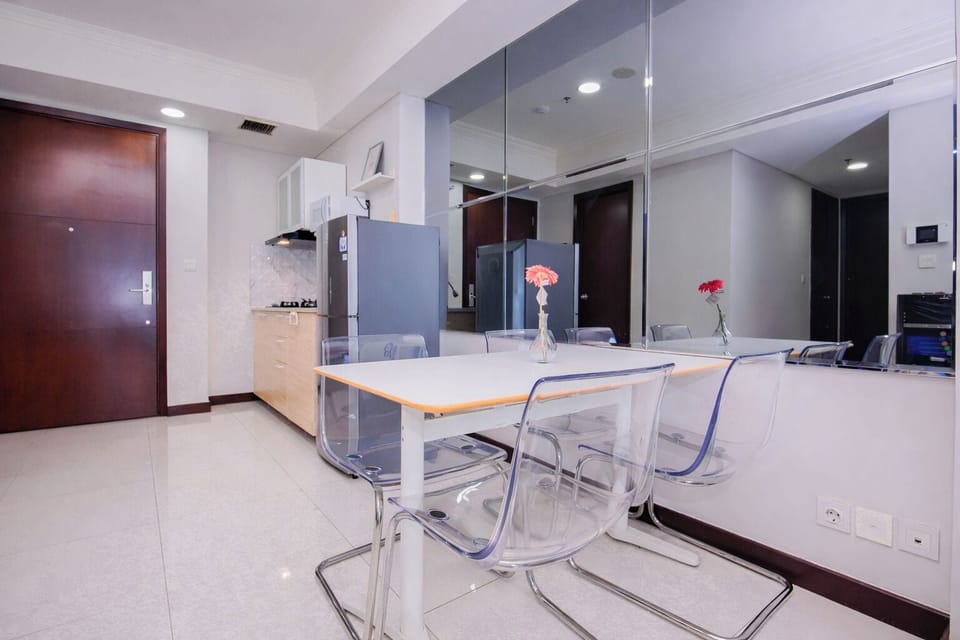 Standard Apartment | Dining room