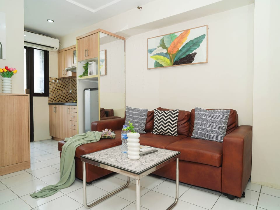 Standard Apartment | Living room