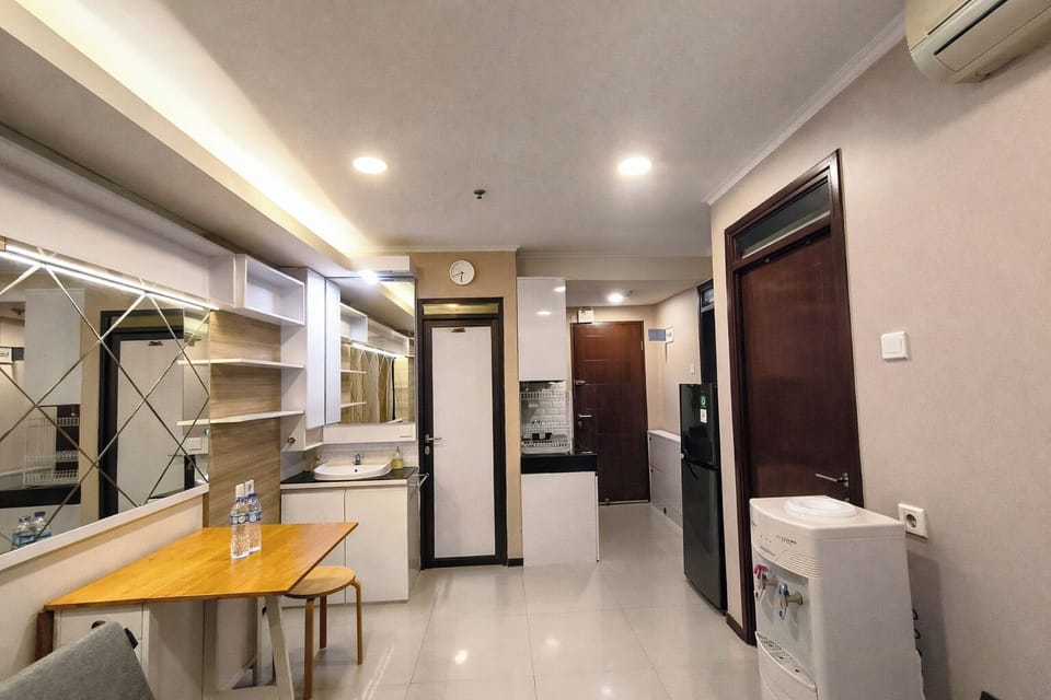 Standard Apartment | Living room