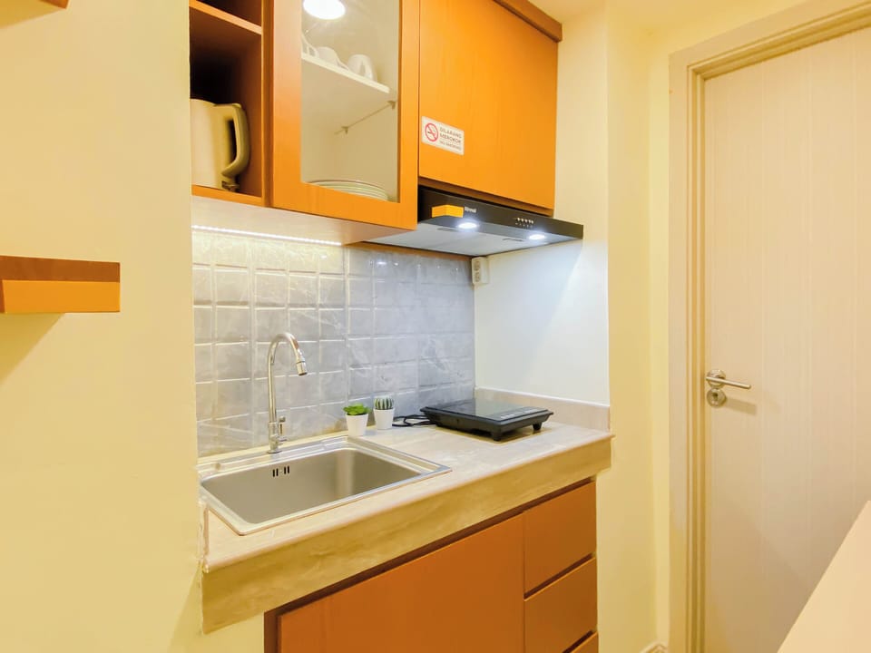 Standard Apartment | Private kitchen | Electric kettle