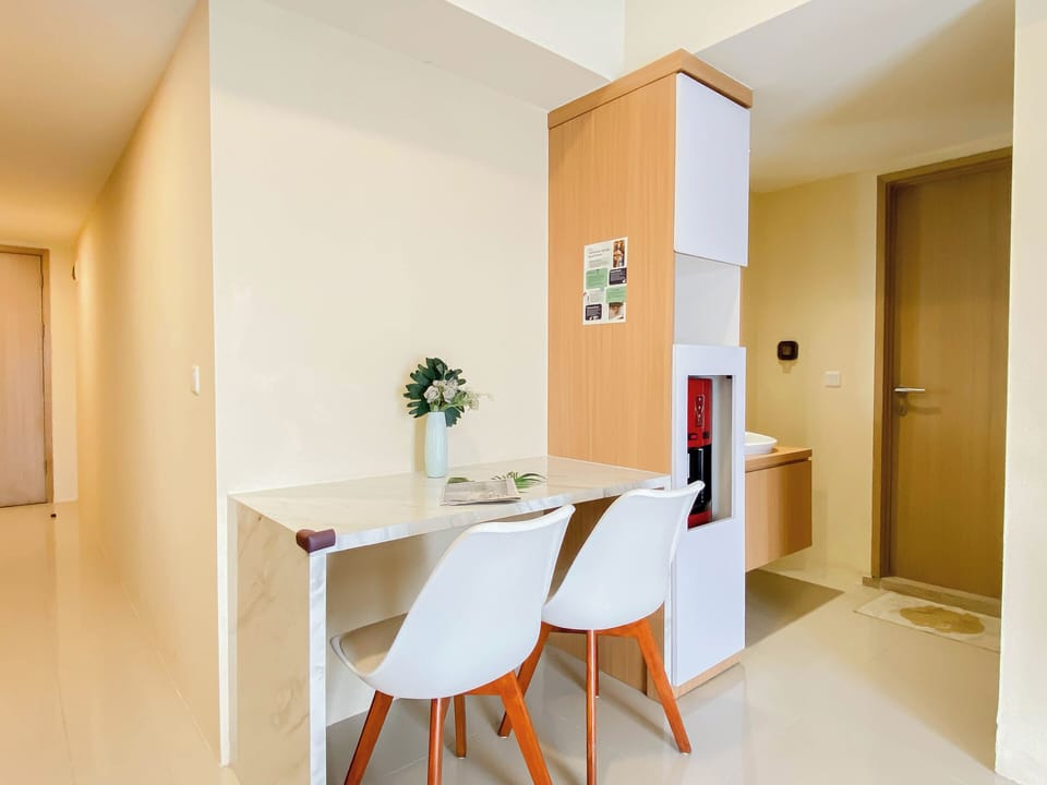 Standard Apartment | Dining room