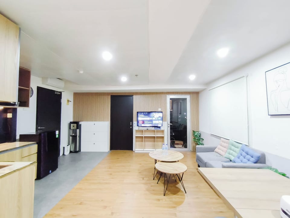 Standard Apartment | Living room