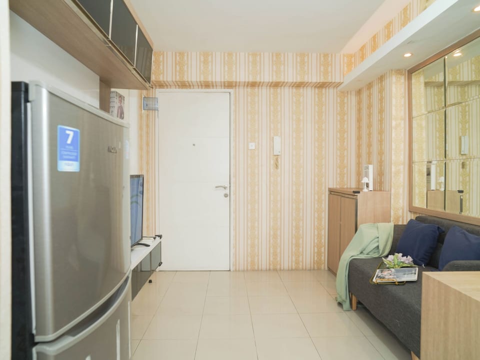 Standard Apartment | Living room