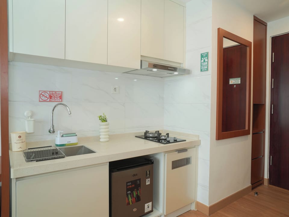 Standard Studio | Private kitchen | Electric kettle