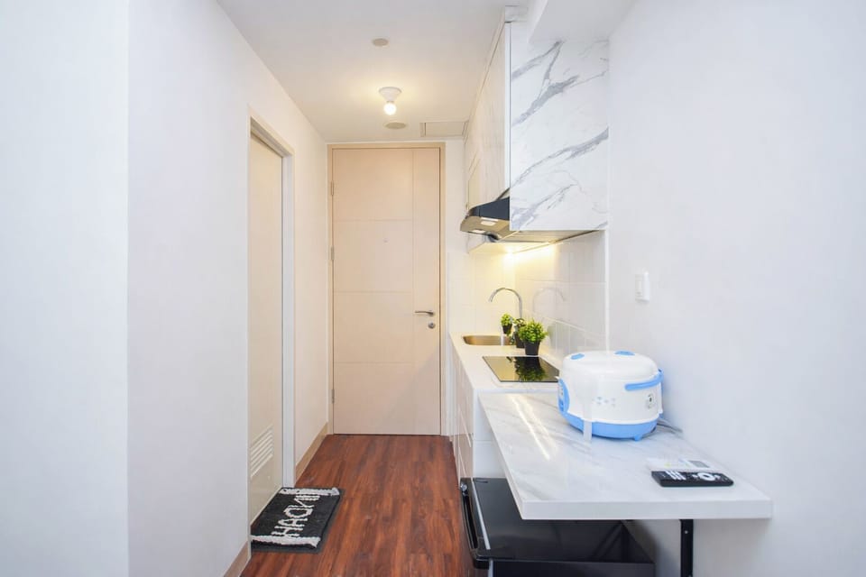 Standard Studio | Private kitchen | Electric kettle