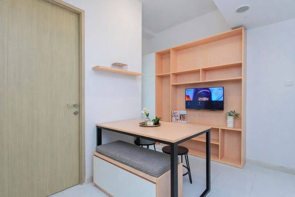 Standard Apartment | Living room
