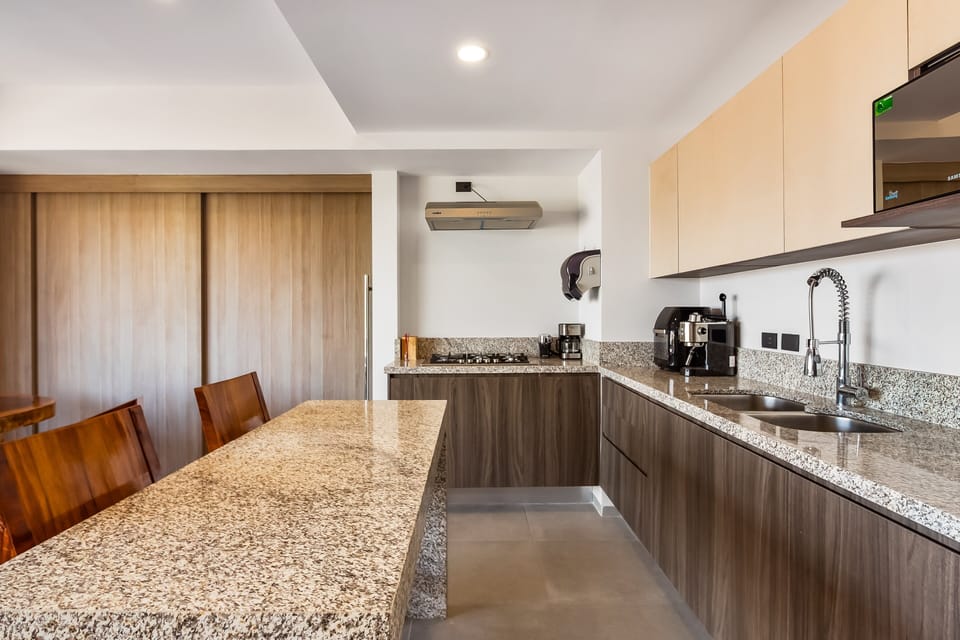 Condo, Multiple Beds, Balcony, Mountain View (Mountain Vista at Duva 405) | Private kitchen
