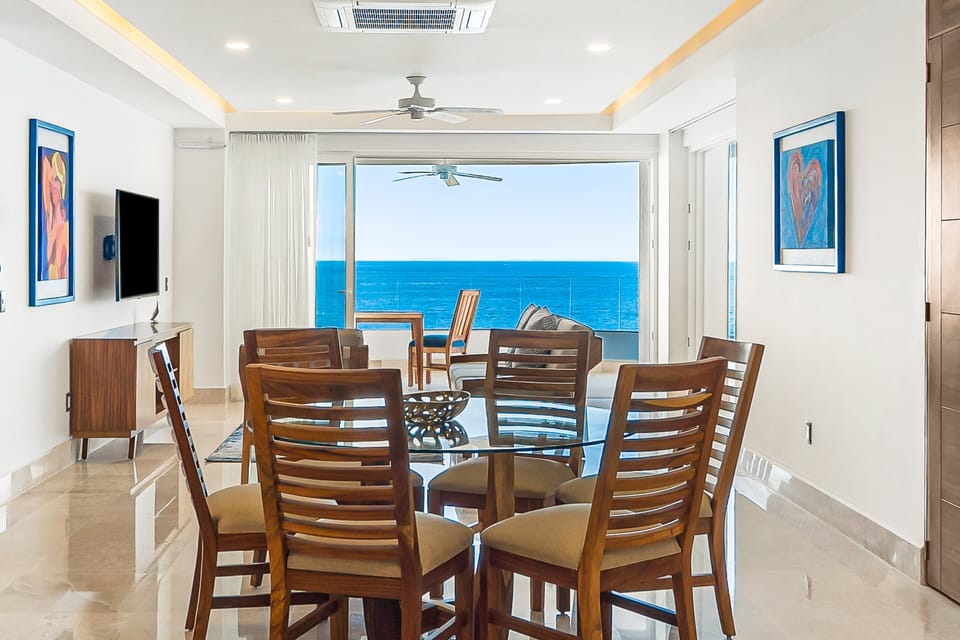Condo, Multiple Beds, Hot Tub, Ocean View (Blue Horizon 301 at Residences) | Interior
