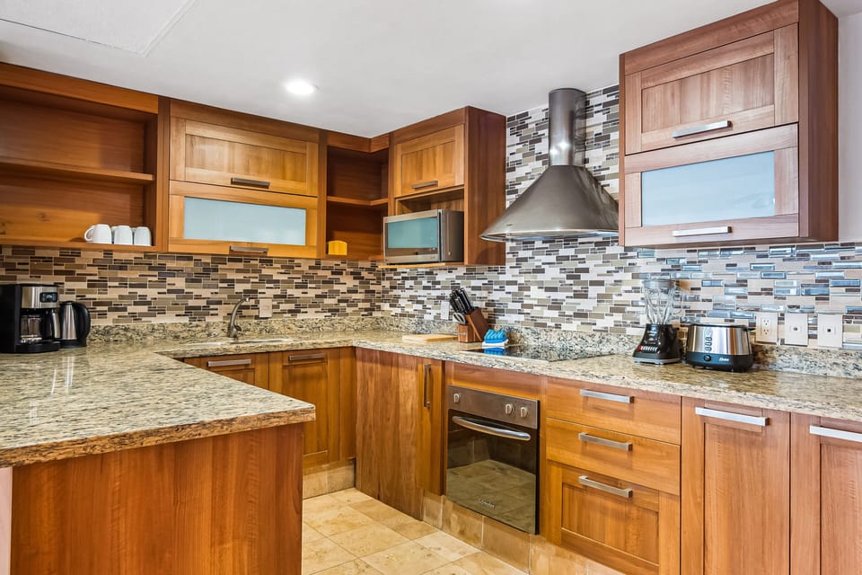 Condo, Multiple Beds, Pool Access, Ocean View (Nitta Condo # 203) | Private kitchen