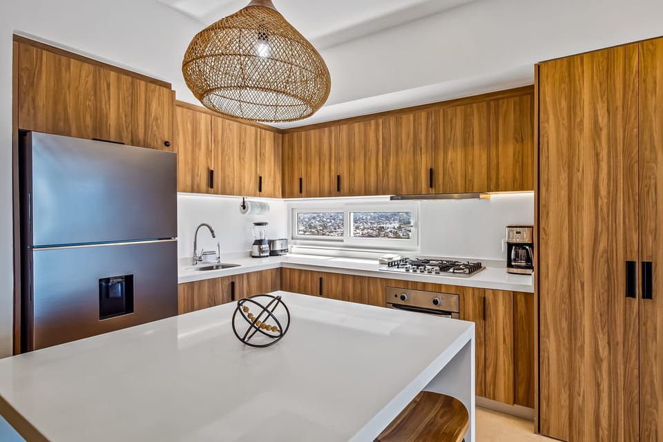 Apartment, 1 King Bed with Sofa bed, Pool Access, Ocean View (Harbor 171 Torre Norte 1409) | Private kitchen
