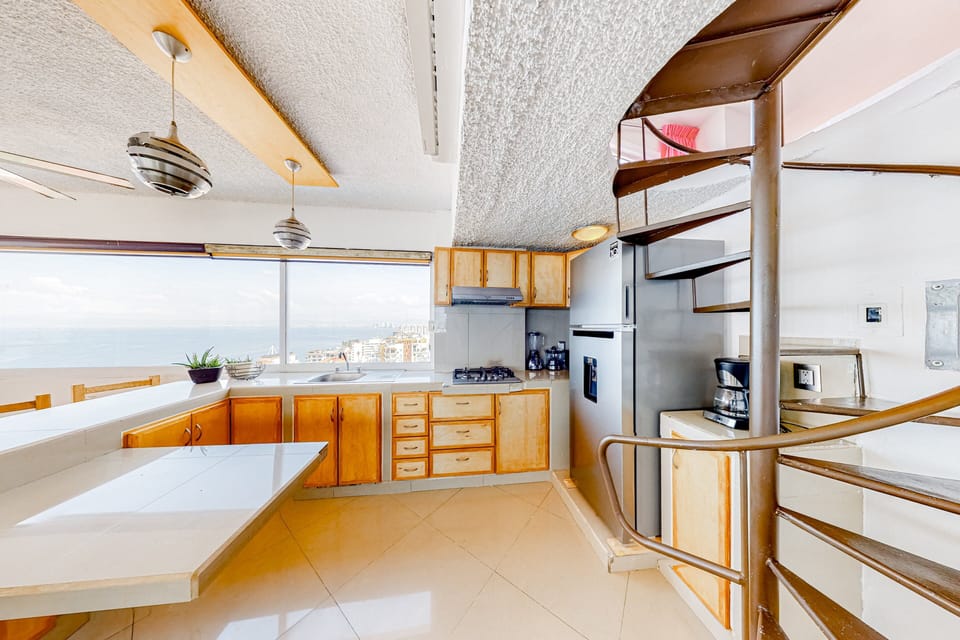 Apartment, Multiple Beds, Pool Access, Ocean View (Torre Malibu, Loft # 805) | Private kitchen