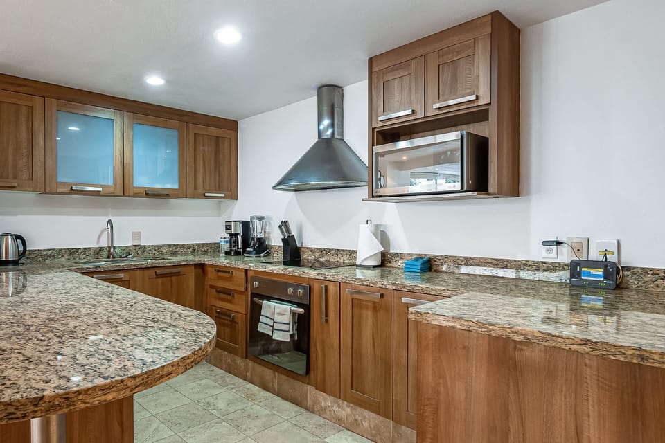 Condo, Multiple Beds, Pool Access, Ocean View (Nitta Condo # 103) | Private kitchen