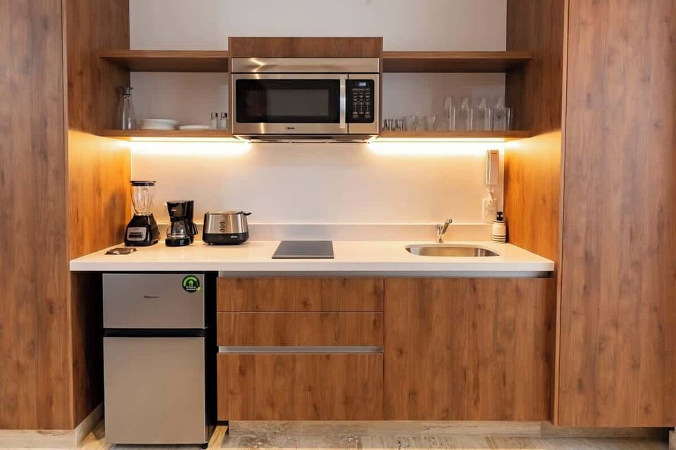 Cocina equipada con lo básico