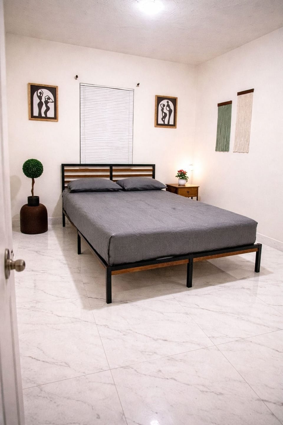 Basic Double Room | Desk, free WiFi