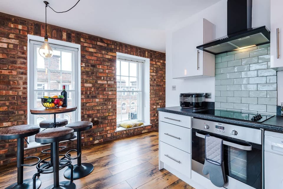 House | 2 bedrooms, desk, soundproofing