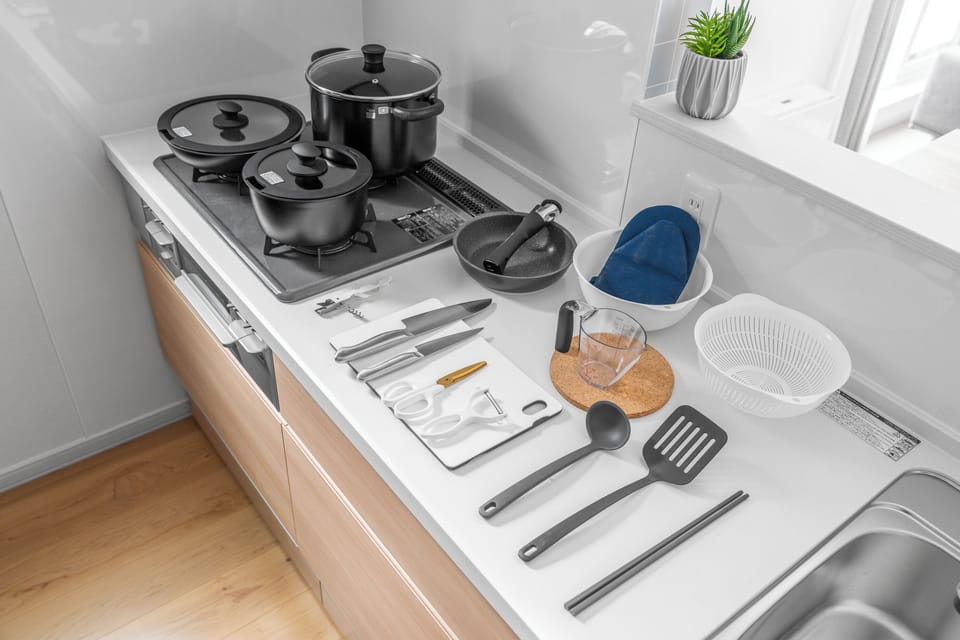 Apartment | Private kitchen | Fridge, microwave, stovetop, rice cooker