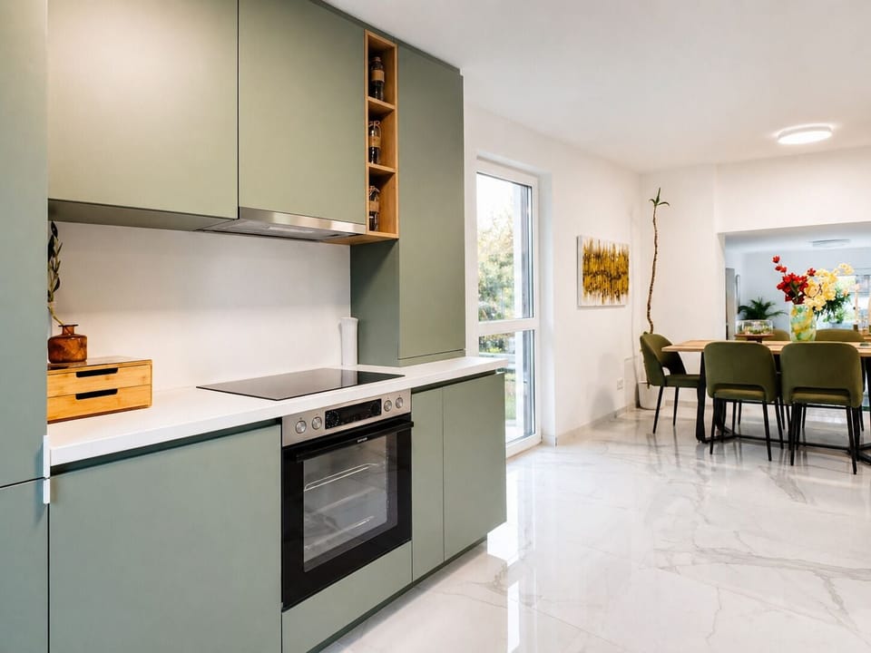 Luxury Villa | Private kitchen | Fridge, microwave, oven, stovetop