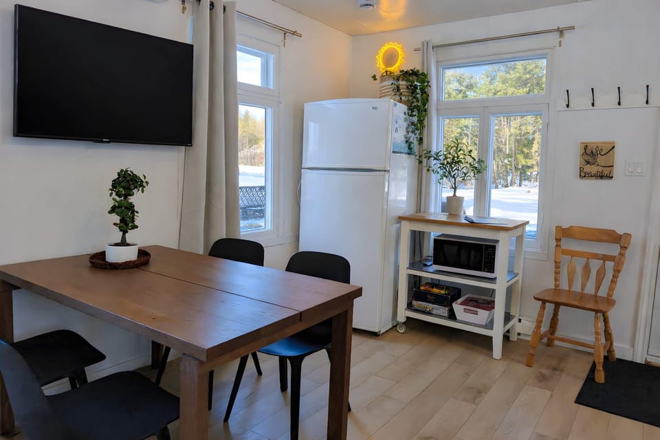 Cuisine entièrement équipée pour cuisiner comme à la maison.
