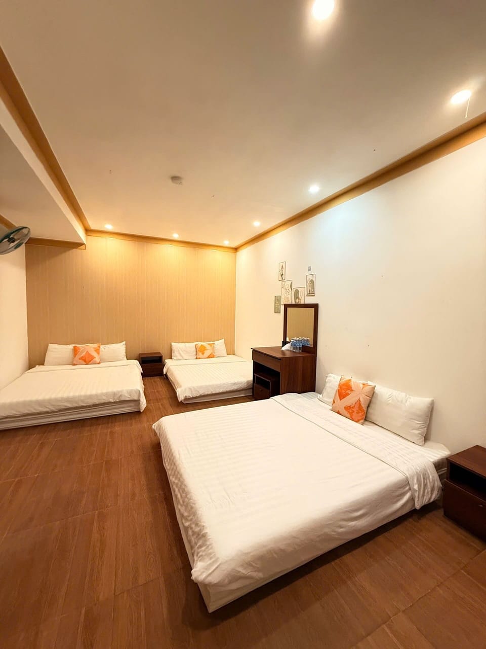 Family Room, Multiple Beds | Desk, blackout drapes, iron/ironing board, free WiFi