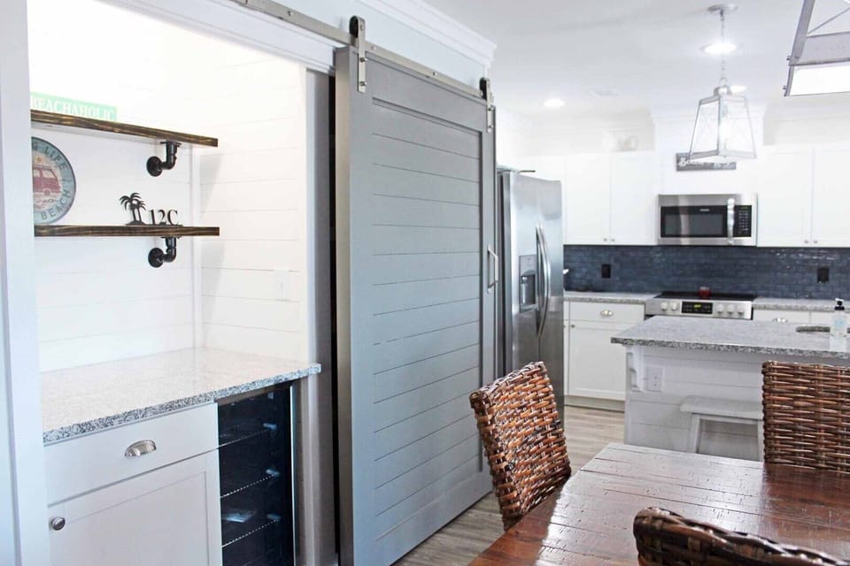 Wet Bar