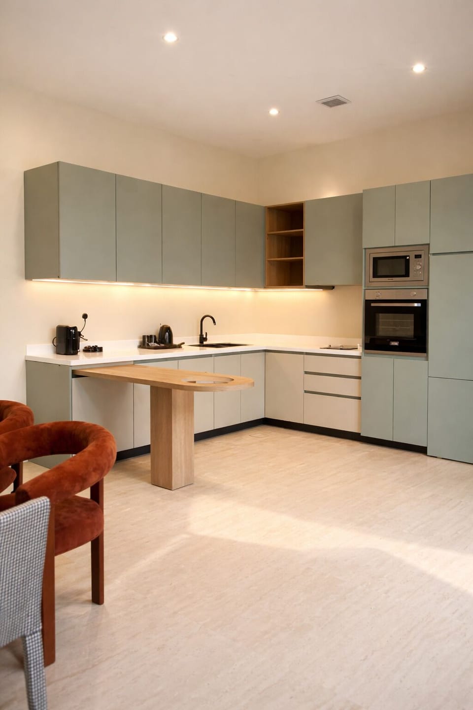 Mini-fridge, microwave, oven, stovetop