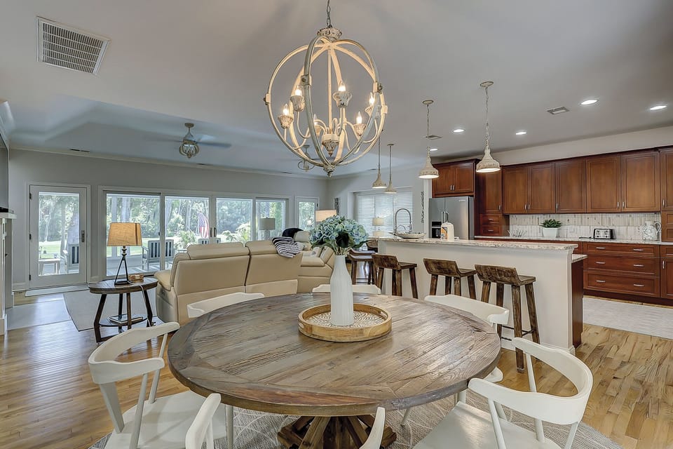 Dining Area | Living Room | Kitchen View