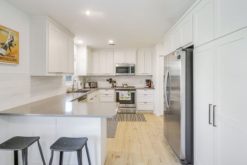 House (3 Bedrooms) | Interior