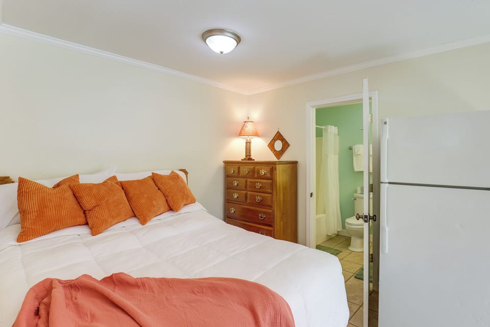Apartment (0 Bedroom) | Interior