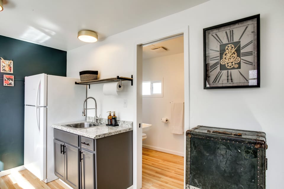 Apartment (1 Bedroom) | Interior