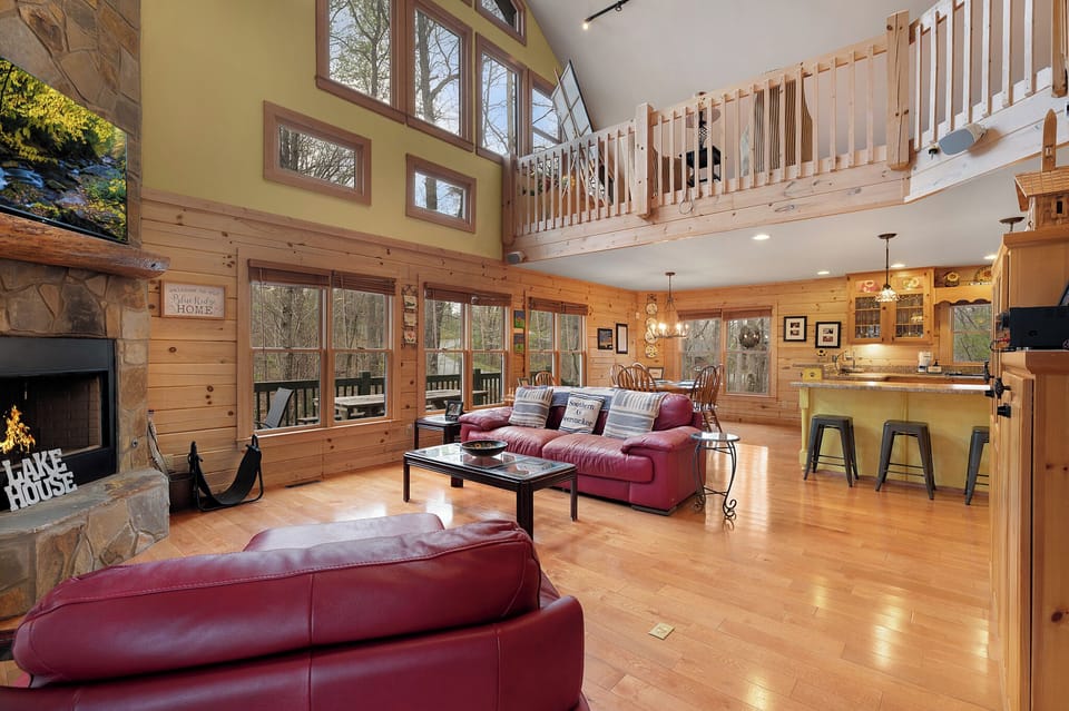 Chateau Althen - Entry Level Living Room