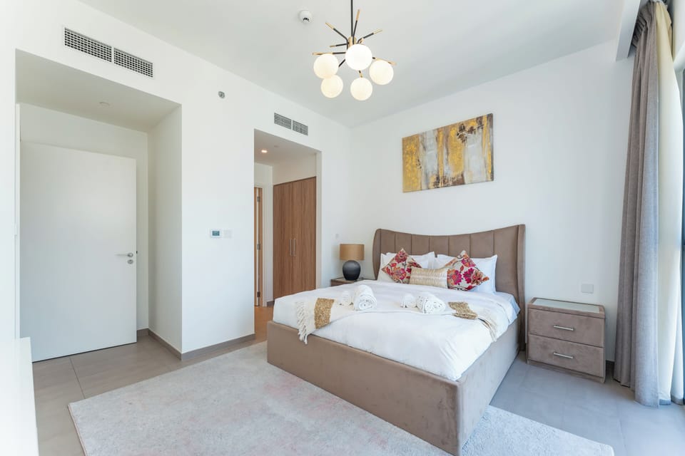 Exclusive Apartment, Non Smoking, Park View | In-room safe, blackout drapes, soundproofing, iron/ironing board
