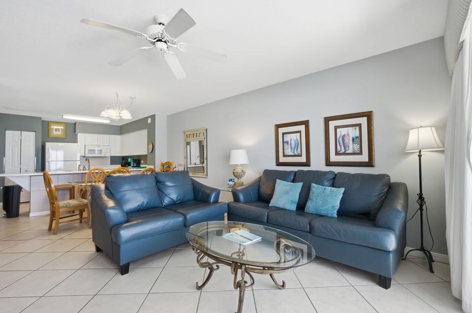 Island Princess #310 Living Room