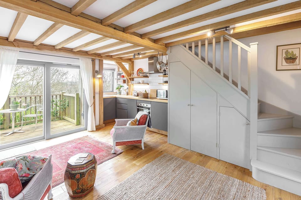Tree House, Lewes - Host & Stay