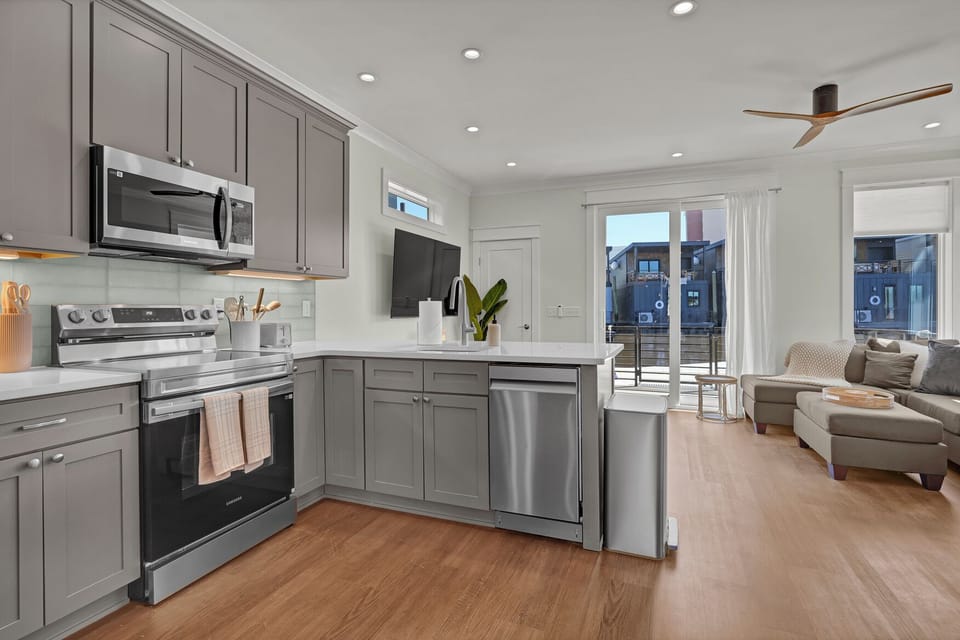 Modern kitchen