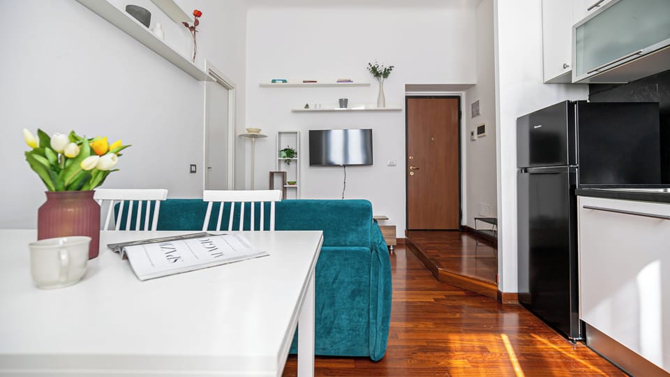 Apartment (1 Bedroom) | Interior