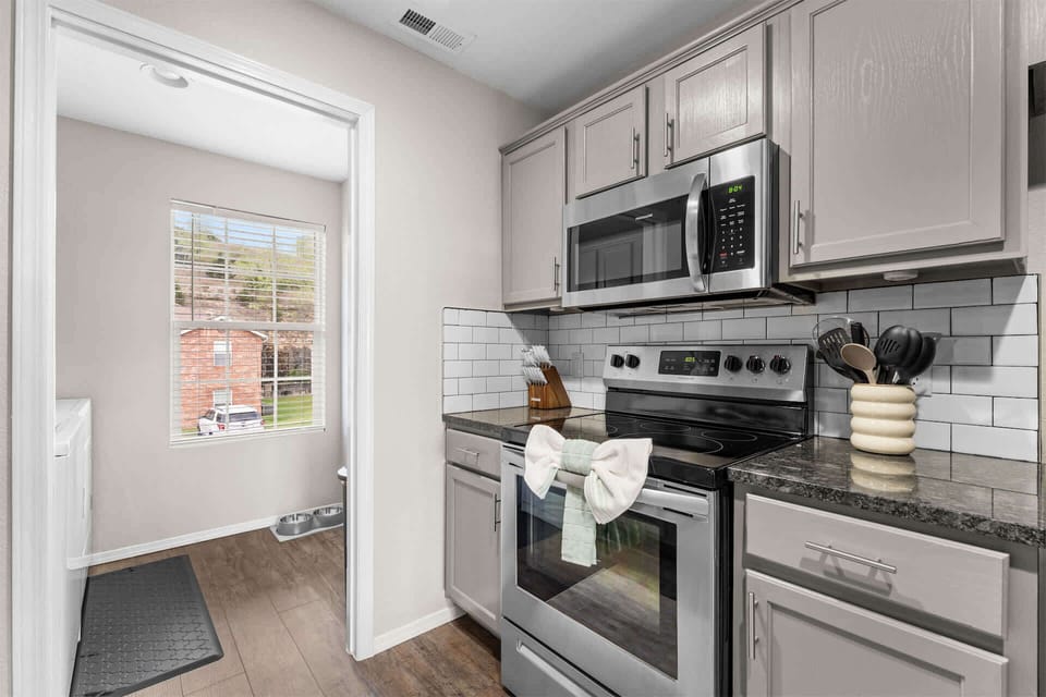 The open kitchen is well equipped for an unforgettable getaway