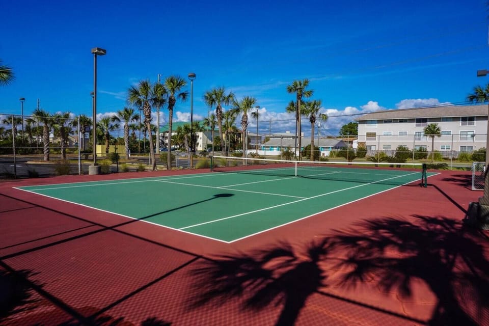 Tennis or pickleball anyone?