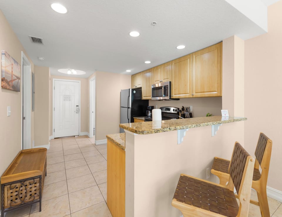 Condo (2 Bedrooms) | Property amenity