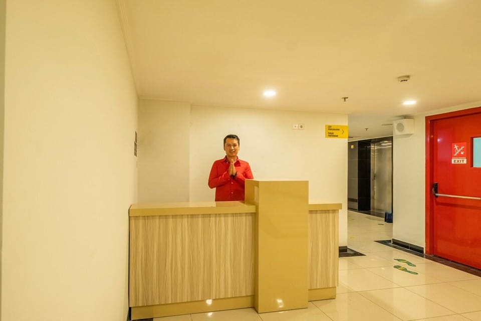 Entrance / Reception