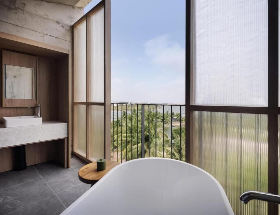 Presidential Suite, 1 King Bed (Nhaan) | Minibar, in-room safe, desk, cribs (free)